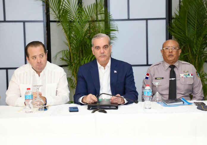 Abinader encabeza reunión de seguimiento al Plan de Seguridad Ciudadana