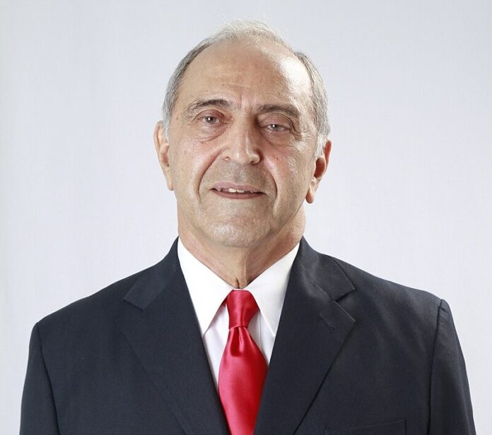 Profamilia lamenta la muerte del exgobernador del Banco Central Guillermo Caram Herrera