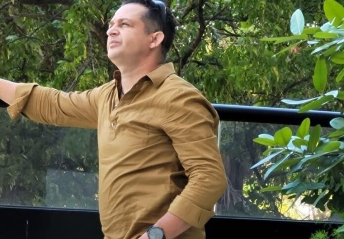 Los asistentes al homenaje, muchos de ellos dominicanos residentes en el exterior, expresaron su temor de regresar al país ante la inseguridad y la impunidad de crímenes similares.
