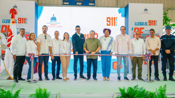 Inauguran en Pedernales el Sistema 911 y un Centro de Superación Comunitaria