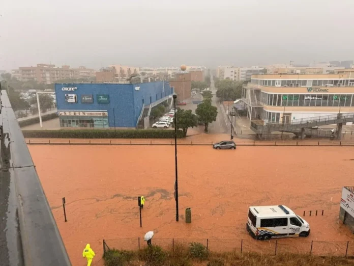 Intensas lluvias dejan varios heridos en Ibiza y más de 500 incidentes en la Comunidad Valenciana