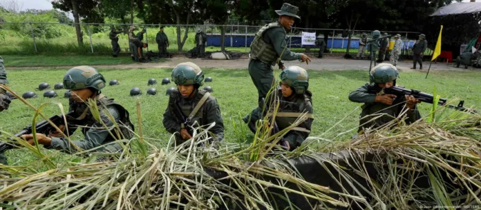 Maniobras militares en Venezuela ante posible ataque de Estados Unidos