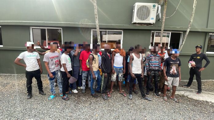 Migración detiene 135 haitianos irregulares Durante operativos de interdicción en El Seibo