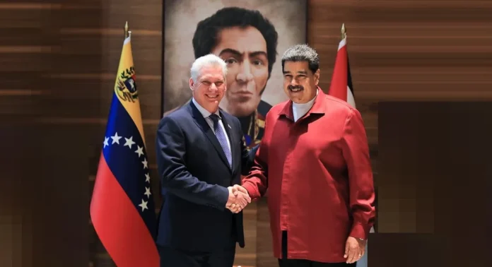 La Administración Trump acusa a Maduro de liderar el ‘Cartel de los Soles’, algo que el Gobierno de Caracas rechaza tajantemente y denuncia una campaña de intimidación por parte de Estados Unidos.