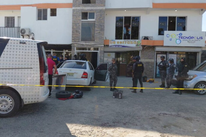 Ministerio Público arresta 11 policías vinculados a muerte de cinco hombres abatidos en Santiago