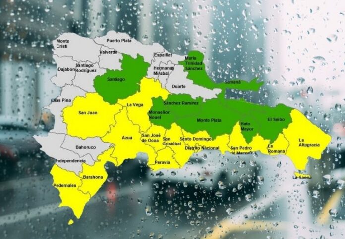 El COE recomienda evitar cruzar ríos, arroyos y cañadas con alto volumen de agua en las provincias bajo alerta.