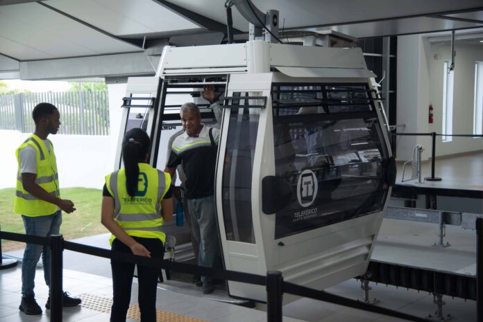 Teleféricos de Los Alcarrizos y Santiago operan con normalidad pese al apagón nacional