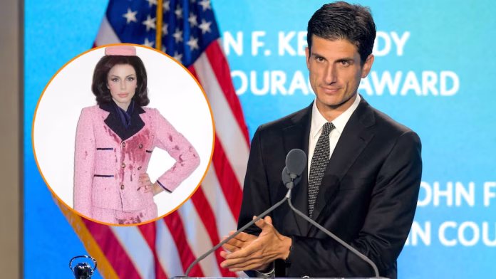 ¡Jackie Kennedy ensangrentada! El nieto de los Kennedy se manifestó sobre disfraz de Julia Fox