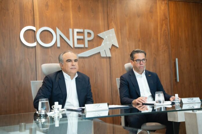 Los empresarios sostienen que algunos puntos de la reforma podrían generar incertidumbre jurídica y afectar la competitividad del país, en momentos en que la economía enfrenta retos vinculados a la informalidad y la productividad.