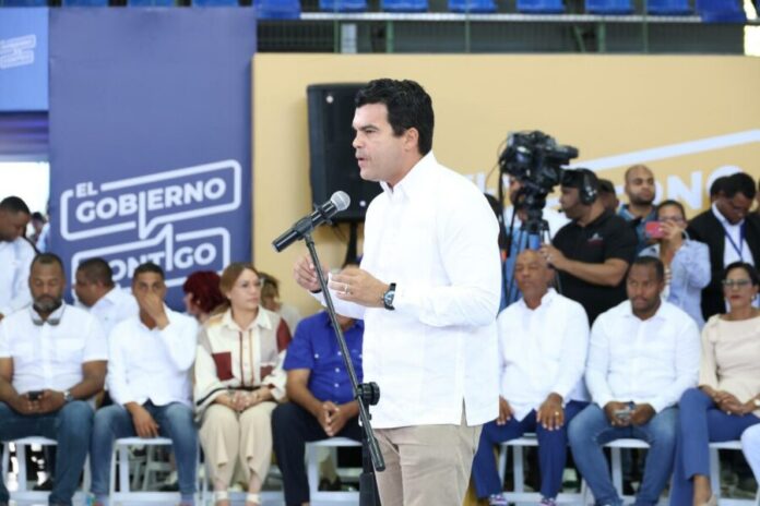 Gobierno anuncia millonaria licitación para alcantarillado y mejoras en el servicio de agua en Higüey