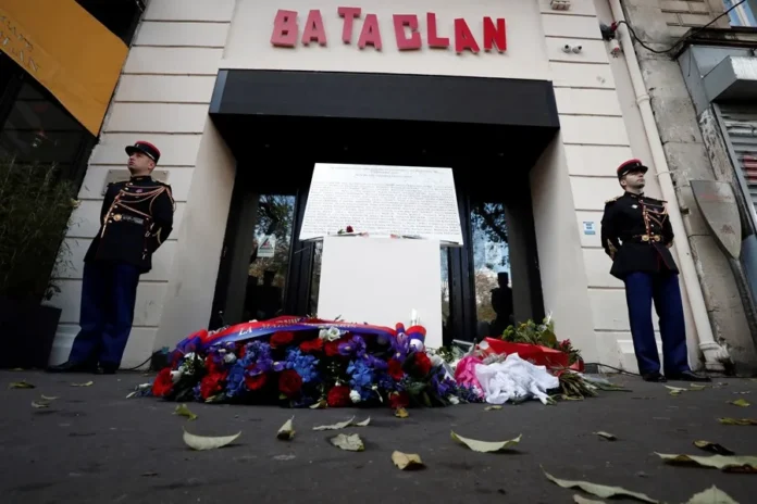 Francia conmemora el décimo aniversario de los atentados del 13N con homenajes y fuerte seguridad