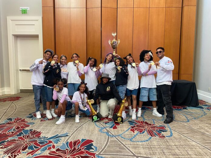 Dominicanas conquistan título de Campeón Internacional en All Dance World International 2025