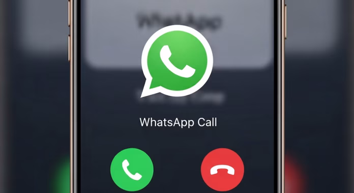 Compartirlo permite a los delincuentes tomar el control total de la cuenta, acceder a contactos y suplantar la identidad de la víctima para cometer nuevas estafas.