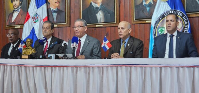 “Duartianos alertan sobre riesgo a la soberanía por naves militares de EE.UU.”