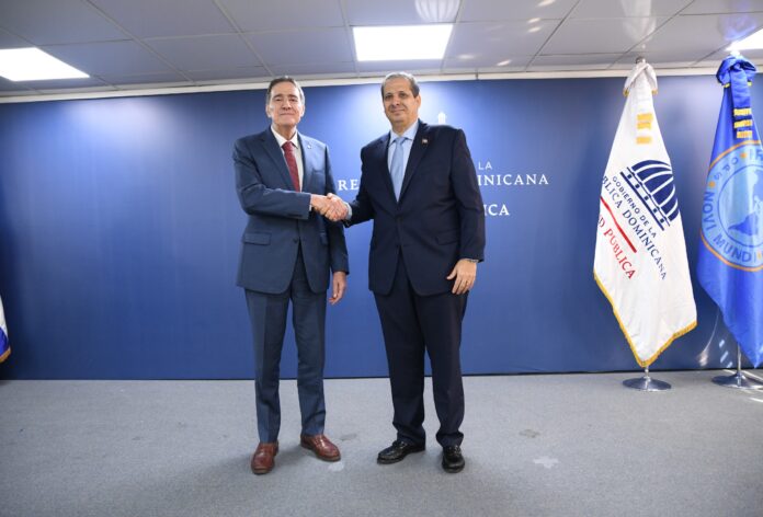 Organización Panamericana de la Salud elogia logros del país y liderazgo del ministro Atallah