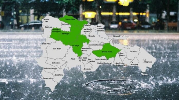 El organismo explicó que este fenómeno ha generado incrementos nubosos y lluvias de intensidad variable, con aguaceros fuertes en ocasiones, acompañados de tormentas eléctricas y ráfagas de viento.