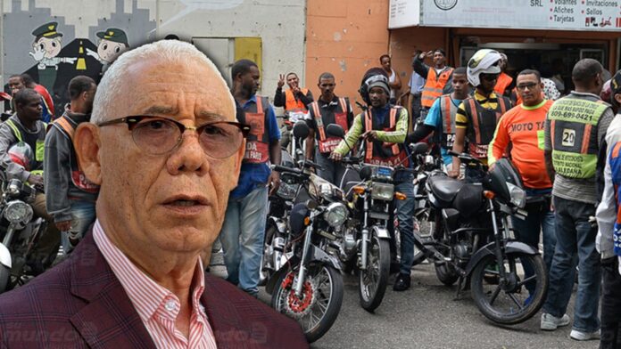 Considera como una paradoja que los motociclistas y delivery trabajen todos los días, generan ingresos, asumen riesgos y sostienen a sus familias, pero no son reconocidos formalmente como trabajadores con derechos. 