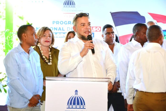 El Programa de Agroturismo además es una consolidación de los más de 30 programas que ejecuta el FEDA en apoyo a los Agricultores y que incentivan la producción y el empleo rural.