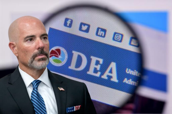 Señaló que la DEA está «cooperando plenamente con las autoridades competentes», y que se están revisando las acusaciones para proteger la integridad de sus operaciones.