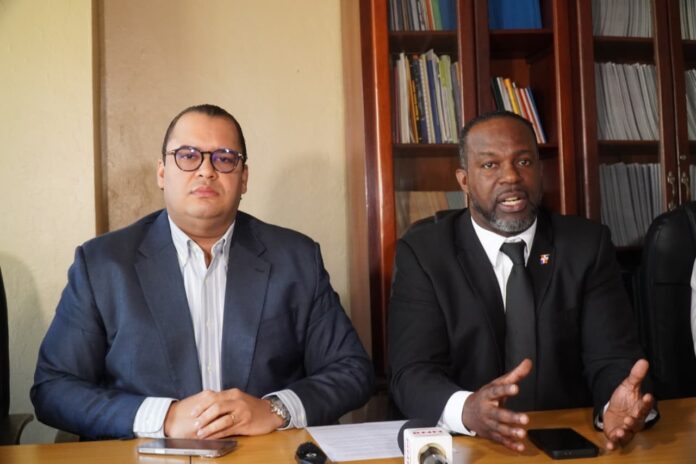 La organización lamenta que los encartados presuntamente se confabularan para robar el dinero de la salud a los afiliados al Sistema Dominicano de Seguridad Social, especialmente el régimen subsidiado.  
