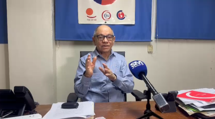 Pepe Abreu advierte propuesta de reducción de jornada laboral busca desviar debate sobre la cesantía