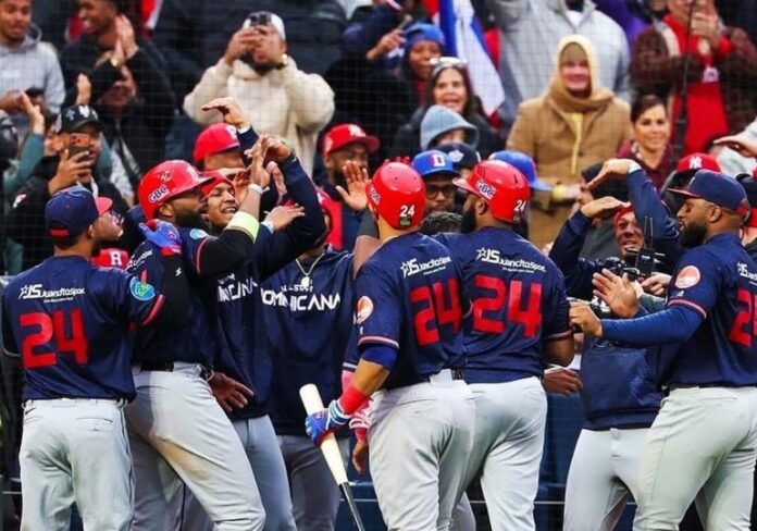 A la ofensiva, los Leones fueron encabezados por Cristian Adames, quien bateó de 3-2 con dos carreras remolcadas, y Junior Lake, de 3-2 con una impulsada. También contribuyeron con remolques Erik González, Aderlin Rodríguez y el propio Lake.