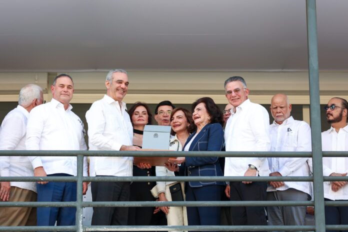 Abinader inaugura la 38.ª Feria Agropecuaria Nacional en la Ciudad Ganadera