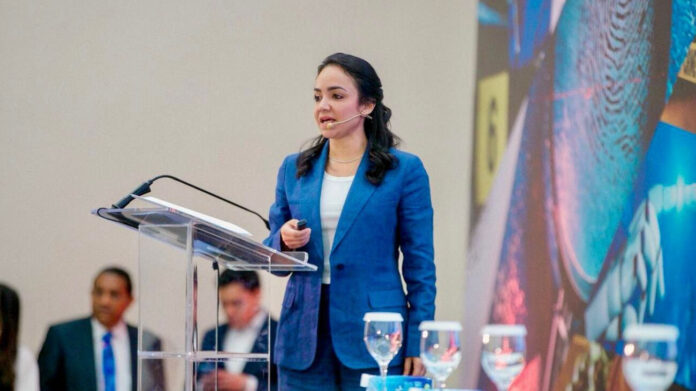 Gobierno apuesta a tecnología y datos para combatir el crimen, afirma Raful