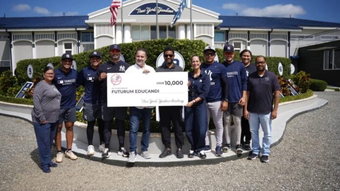 Yankees llevan esperanza y apoyo a comunidades vulnerables en República Dominicana
