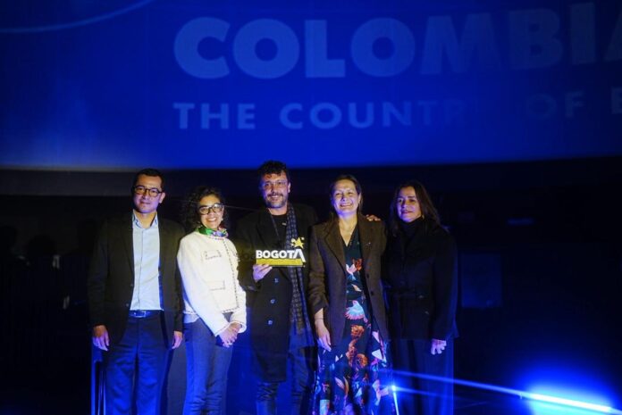 Bogotá honra a Andrés Cepeda y lo convierte en su embajador cultural