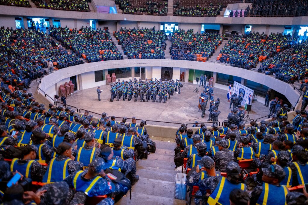 Policía Nacional inicia distribución de agentes para reforzar seguridad en operativo de Semana Santa 2026