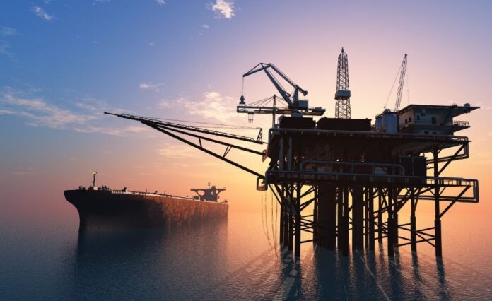 El brent se mantiene por encima de los 105 dólares y sube diez dólares en una semana