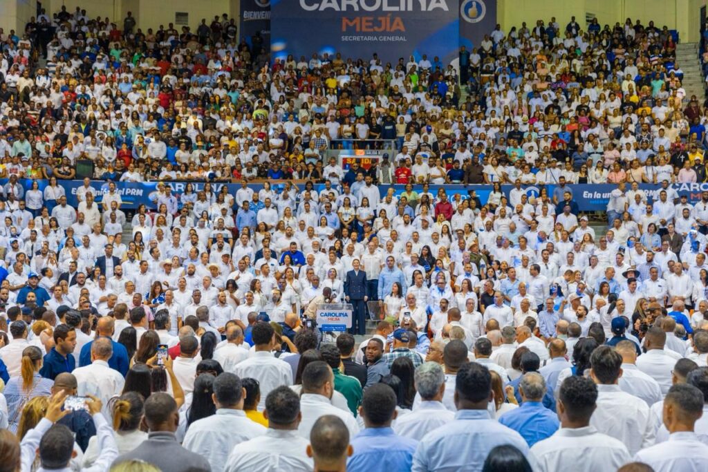 Acto del PRM realizado en la Gran Arena del Cibao 2