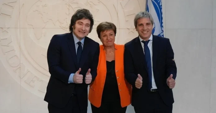 FMI advierte fragilidad económica en Argentina pese a respaldo a reformas de Javier Milei