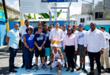 Haina recibe nuevas canchas deportivas dentro del programa “Una Cancha Pa’ mi Barrio” Haina recibe nuevas canchas deportivas dentro del programa “Una Cancha Pa’ mi Barrio”