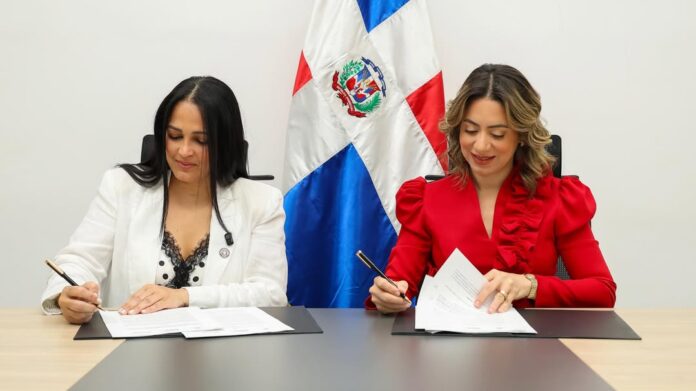 INDEX y Ministerio de la Mujer impulsan formación para dominicanas en España