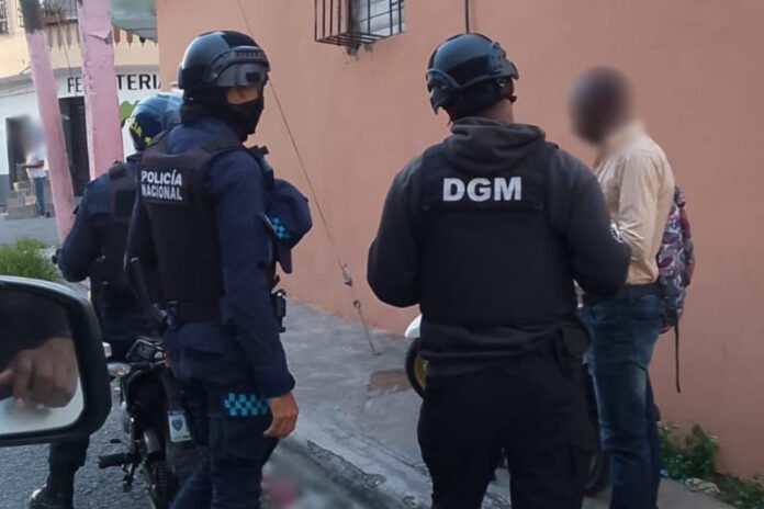 Migración deporta 903 extranjeros y detiene a más de mil indocumentados en operativos nacionales