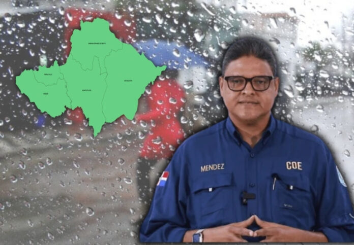 De igual forma, en un sector de la costa caribeña al suroeste en Pedernales, se recomienda a los operadores de pequeñas, medianas y frágiles embarcaciones navegar con precaución, debido a vientos y olas anormales.