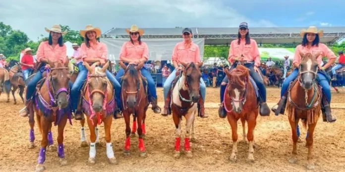 Salcedo acogerá la Cabalgata de las Mariposas por la no violencia contra la mujer