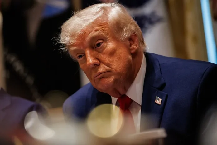 Un juez prohíbe a Trump rebautizar con su nombre el Centro Kennedy de Washington