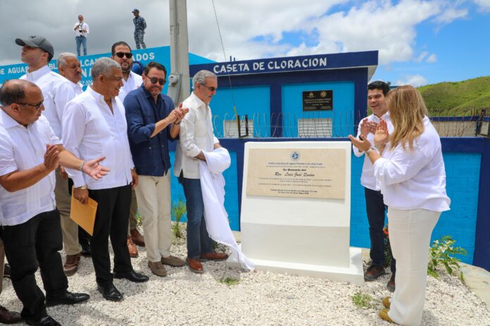 Tras más de 40 años de espera; Abinader inaugura acueducto múltiple en San José de Ocoa
