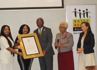 Global Alivio reconoce de forma póstuma a Félix Cumbé por su trayectoria artística Global Alivio reconoce de forma póstuma a Félix Cumbé por su trayectoria artística
