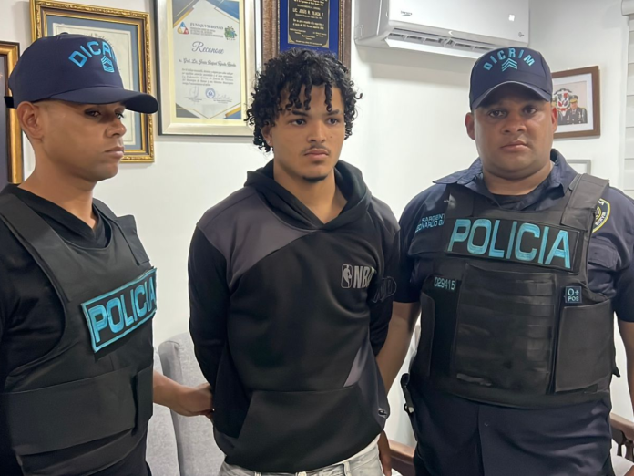 Se entrega joven investigado por estafa electrónica