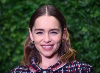 Emilia Clarke revela que congeló sus óvulos tras superar graves problemas de salud Emilia Clarke revela que congeló sus óvulos tras superar graves problemas de salud
