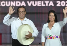 Elección de infarto en Perú: menos de 50 mil votos separan a Sánchez y Fujimori