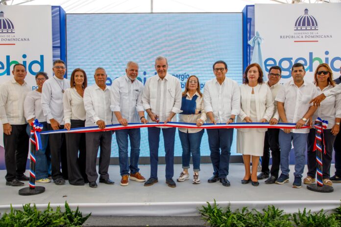 Abinader inaugura carretera Carrizal–La Piedra–La Guázuma y fortalece desarrollo de la sierra de Santiago