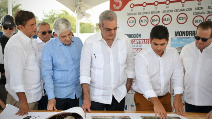 Abinader supervisa Monorriel de Santiago; obra alcanza 92.6 % de avance