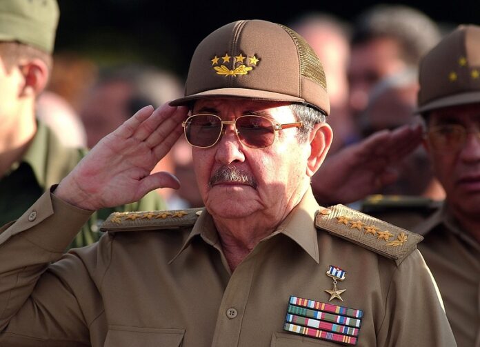 Quiénes integran el círculo familiar de Raúl Castro: sancionados, ministros y negociadores