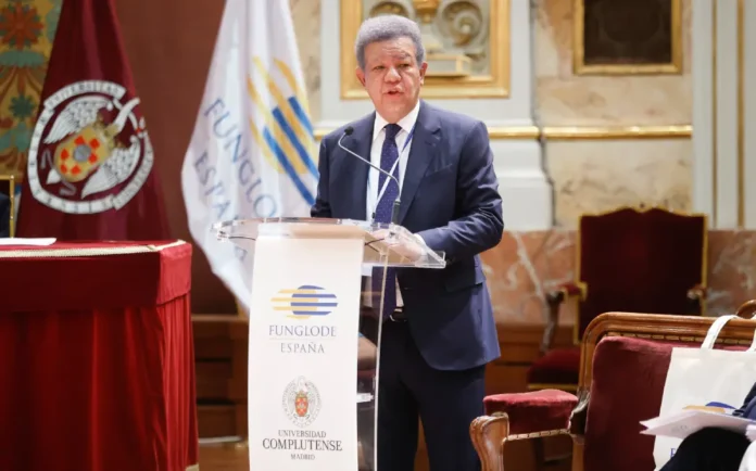 Leonel llama a superar el modelo extractivista en Iberoamérica