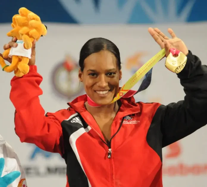 Yuderqui Contreras, leyenda de la halterofilia, será exaltada al Pabellón de la Fama del Deporte Dominicano